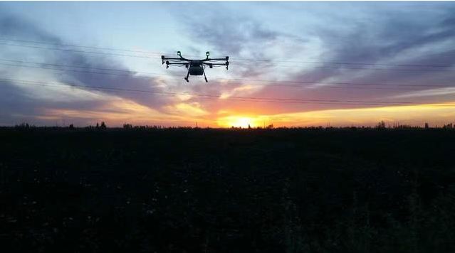 無人機(jī)植保可以在夜間進(jìn)行.png